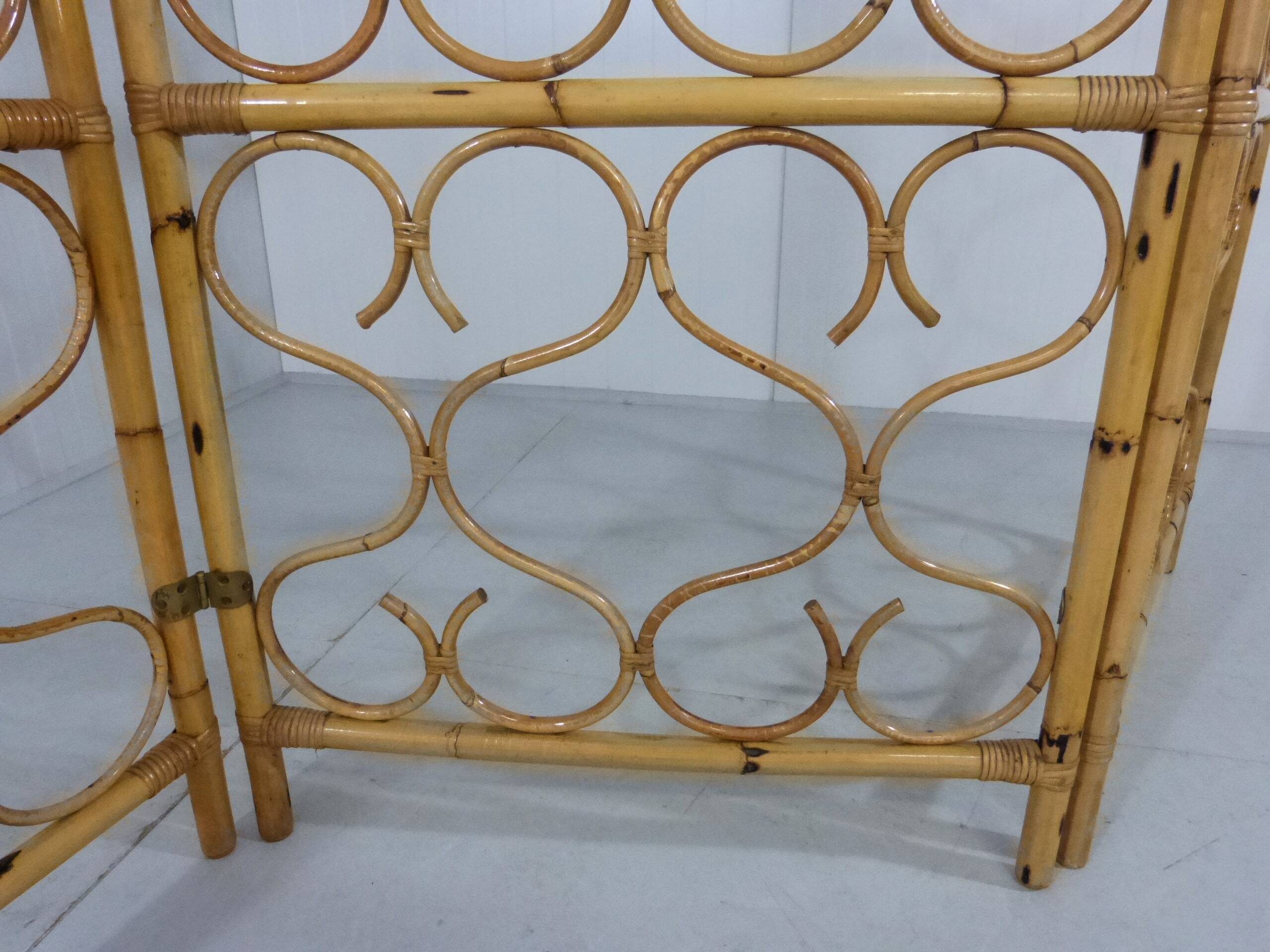 Rattan roomdivider folding screen Italy 1960’s