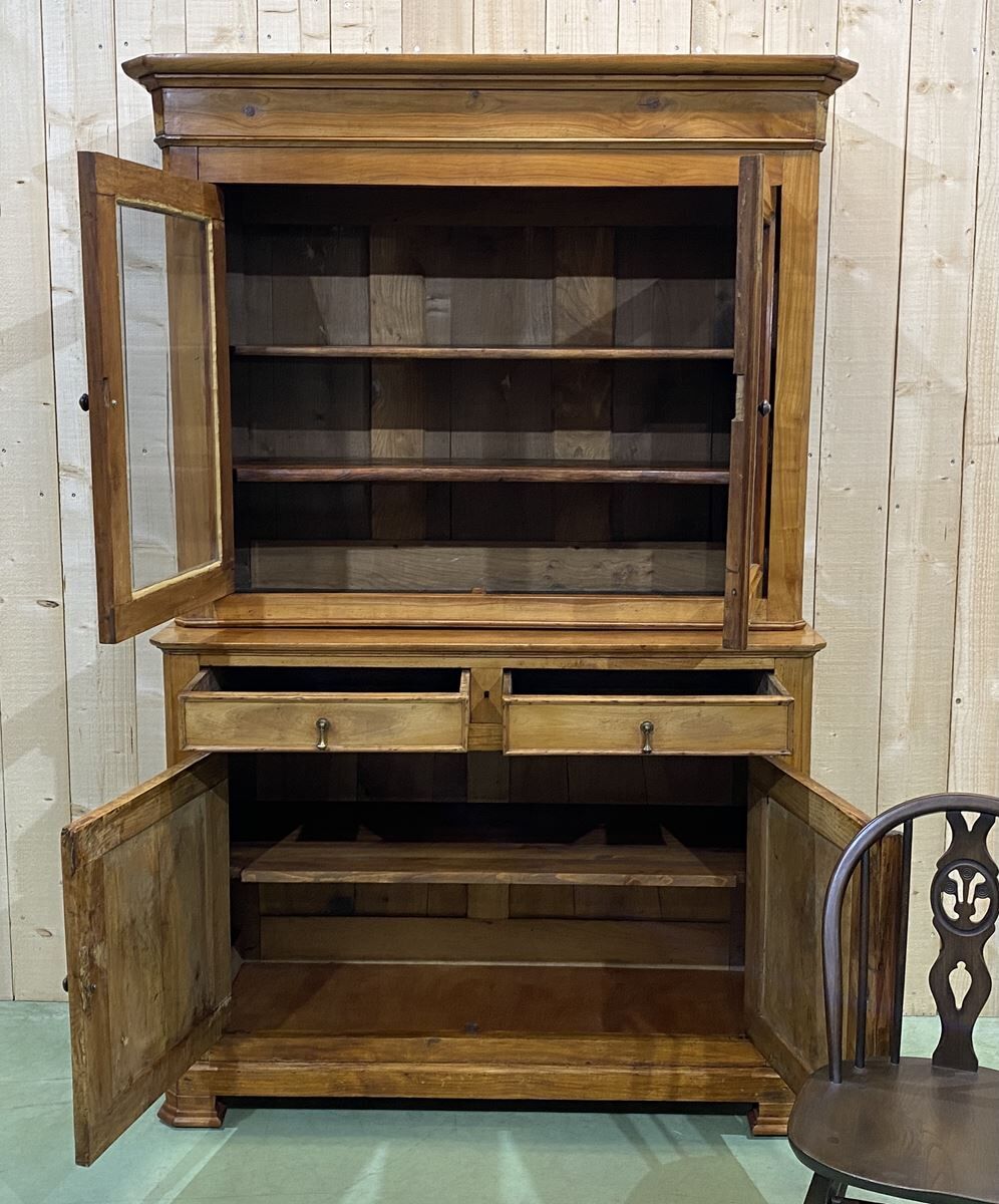 Buffet 2 Louis Philippe body in cherry - late 19th century