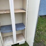 Armoire vintage en Formica bleu (vert d’eau)