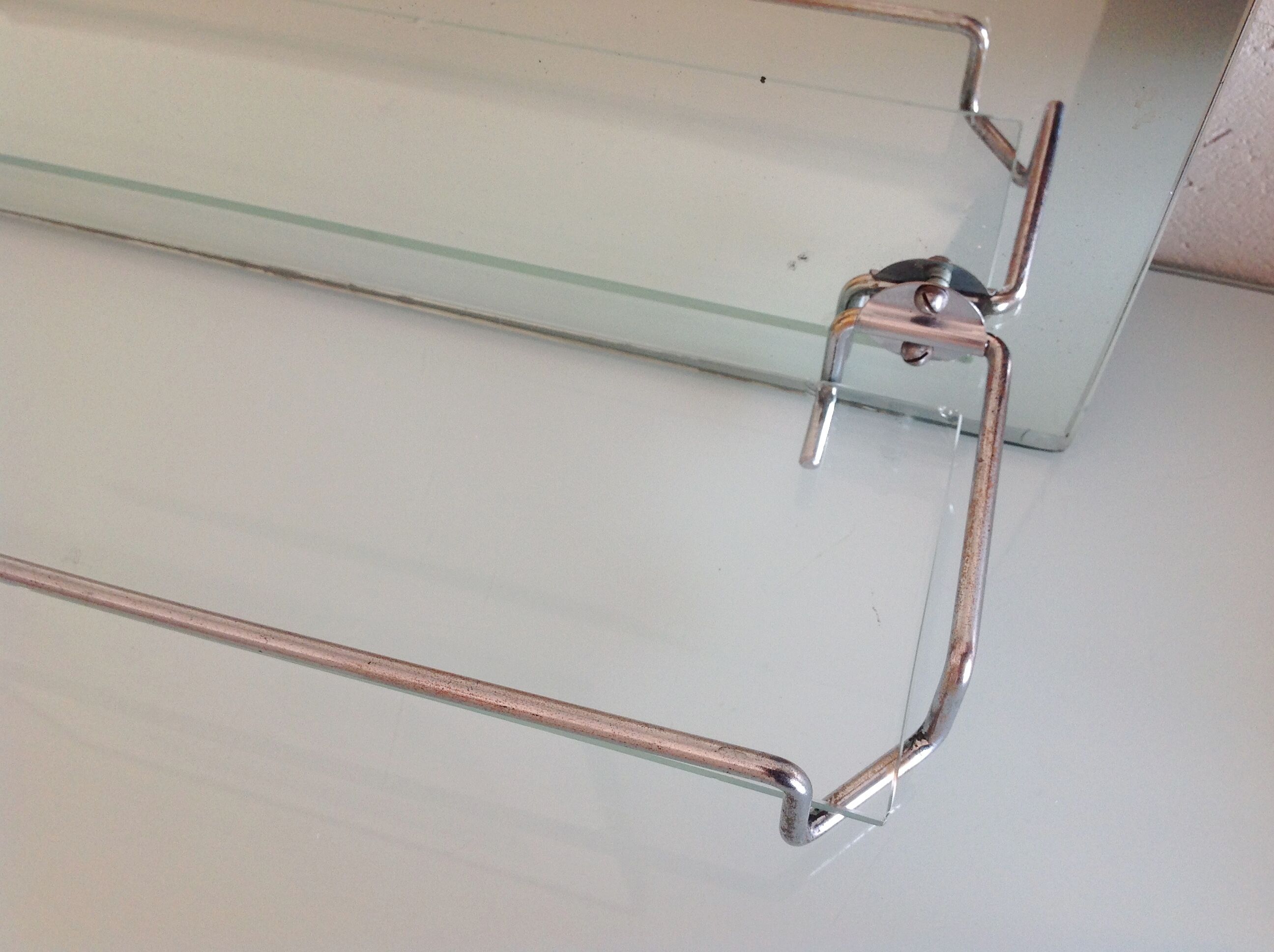 Bathroom mirror with its tablet, vintage 50/60
