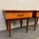 Paire de tables de chevet vintage