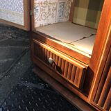 Asymmetrical cabinet