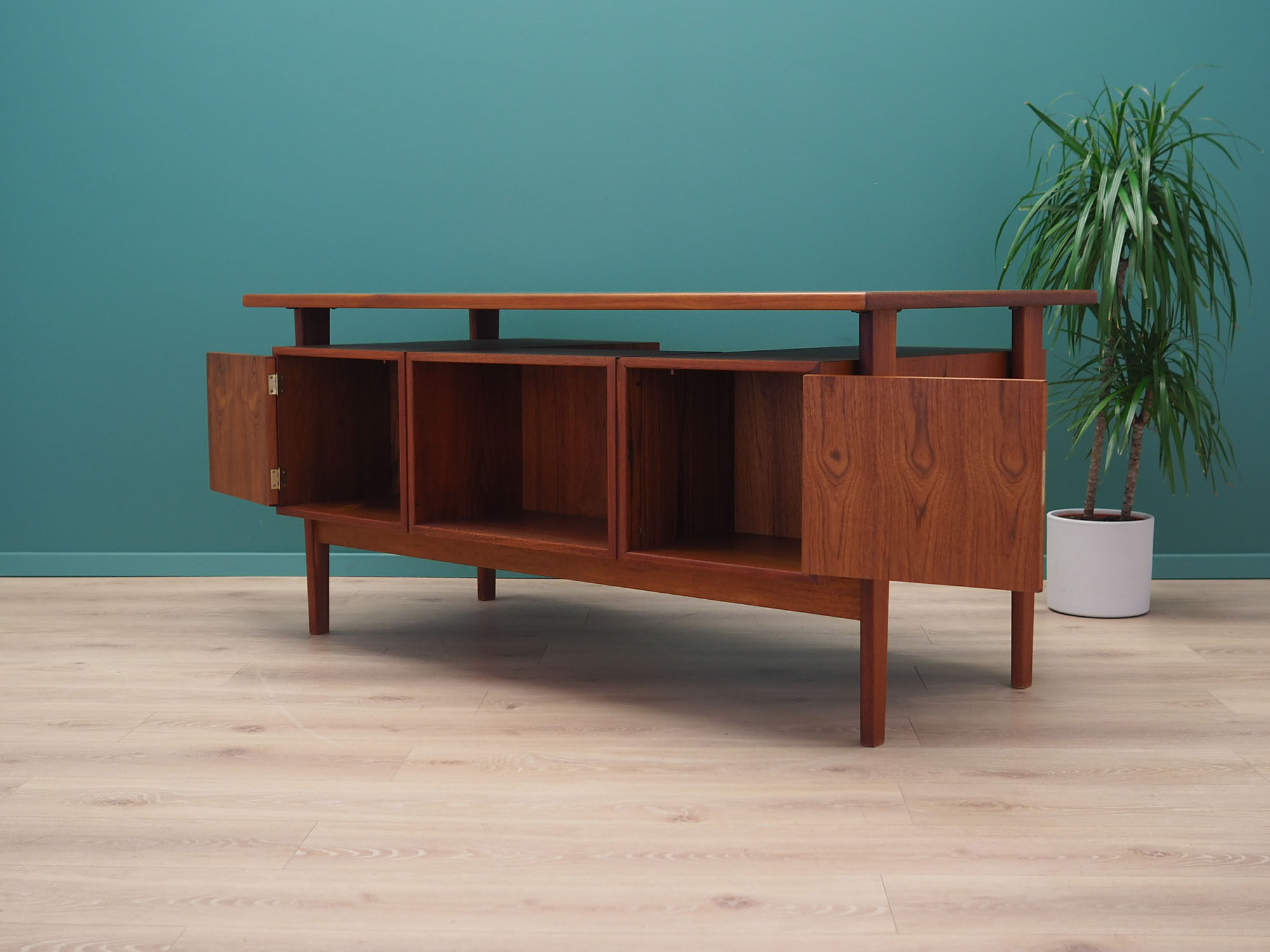 Bureau en teck, design danois, années 1970, design Kai Kristiansen