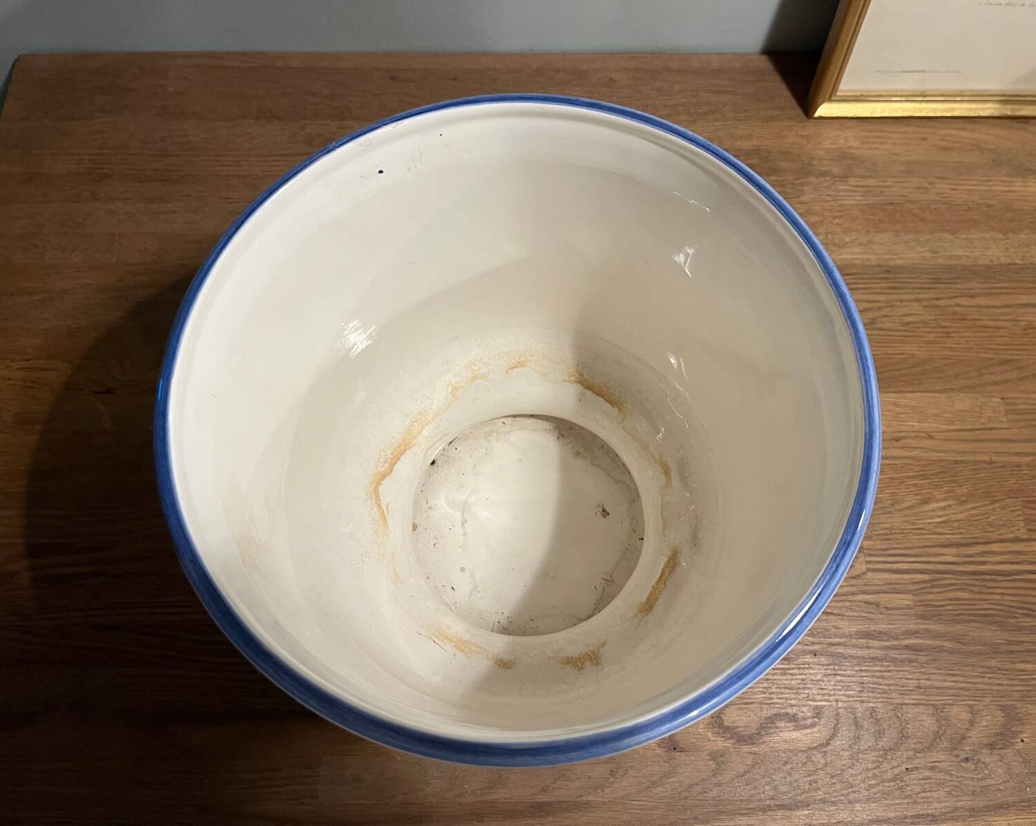 Italian Capodimonte flowerpot