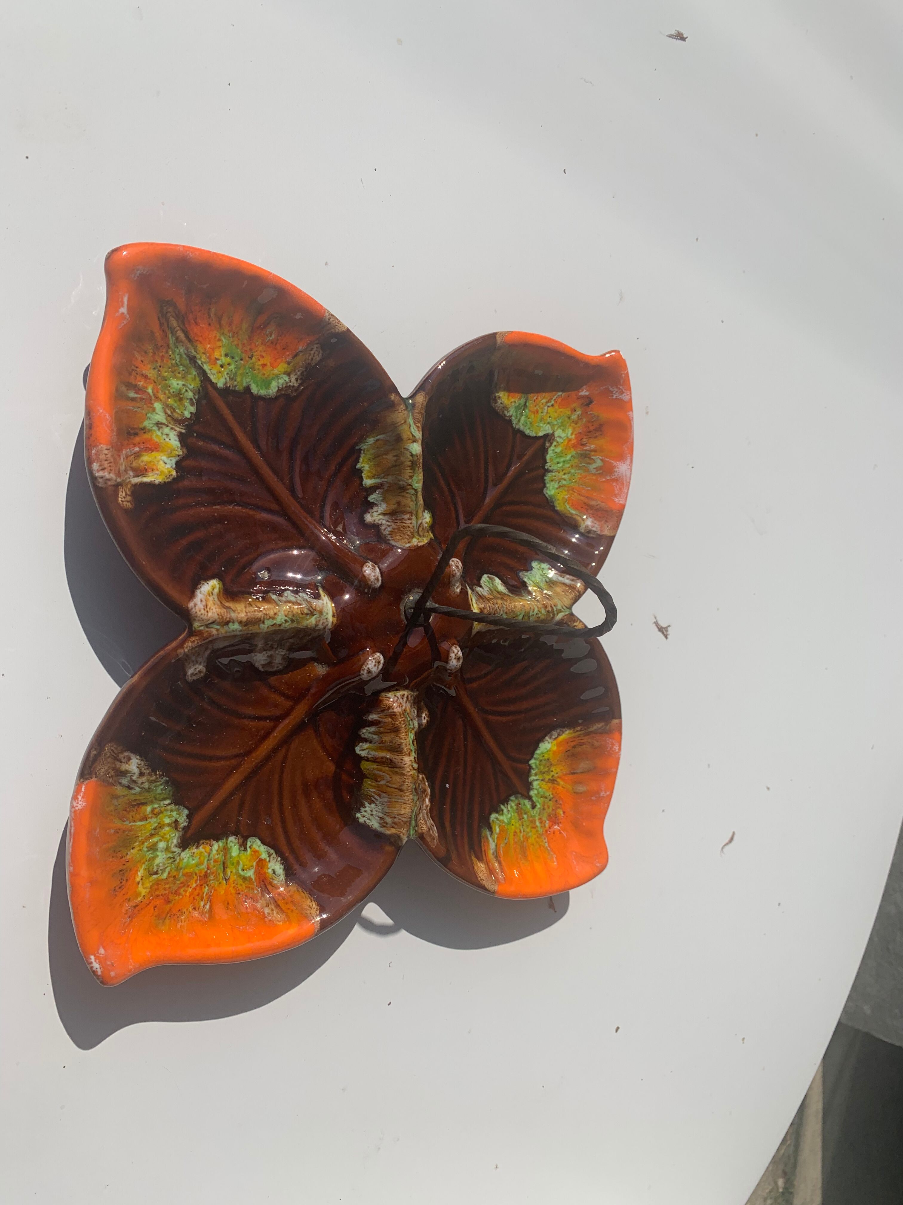 Enamelled ceramic servant in the shape of vintage sheet 1960/70