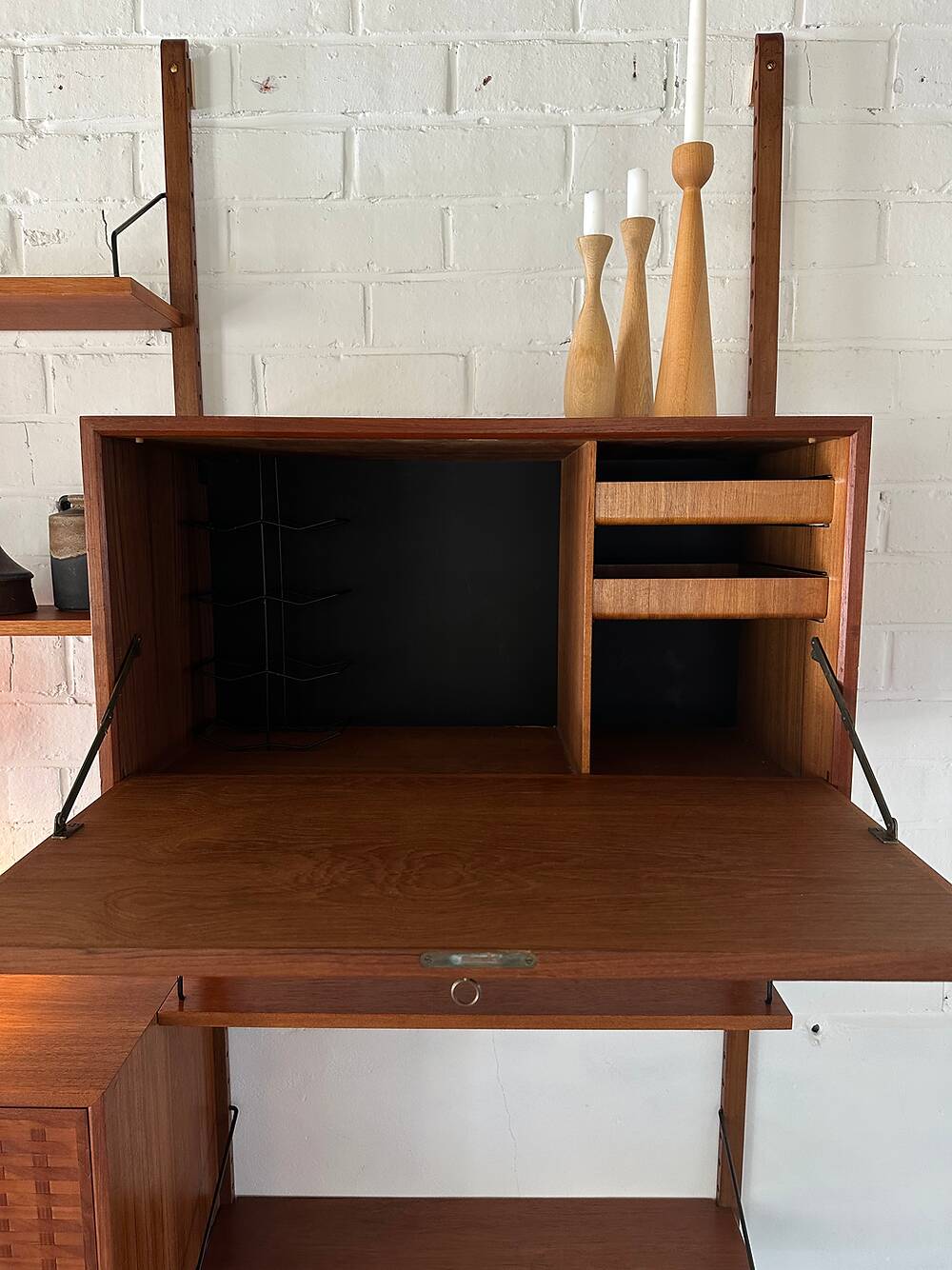 Wall unit, Poul Cadovius, Royal System, Denmark