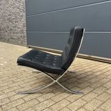 Originele Knoll Barcelona chair Mies Van Der Rohe , Zo goed als nieuw!!