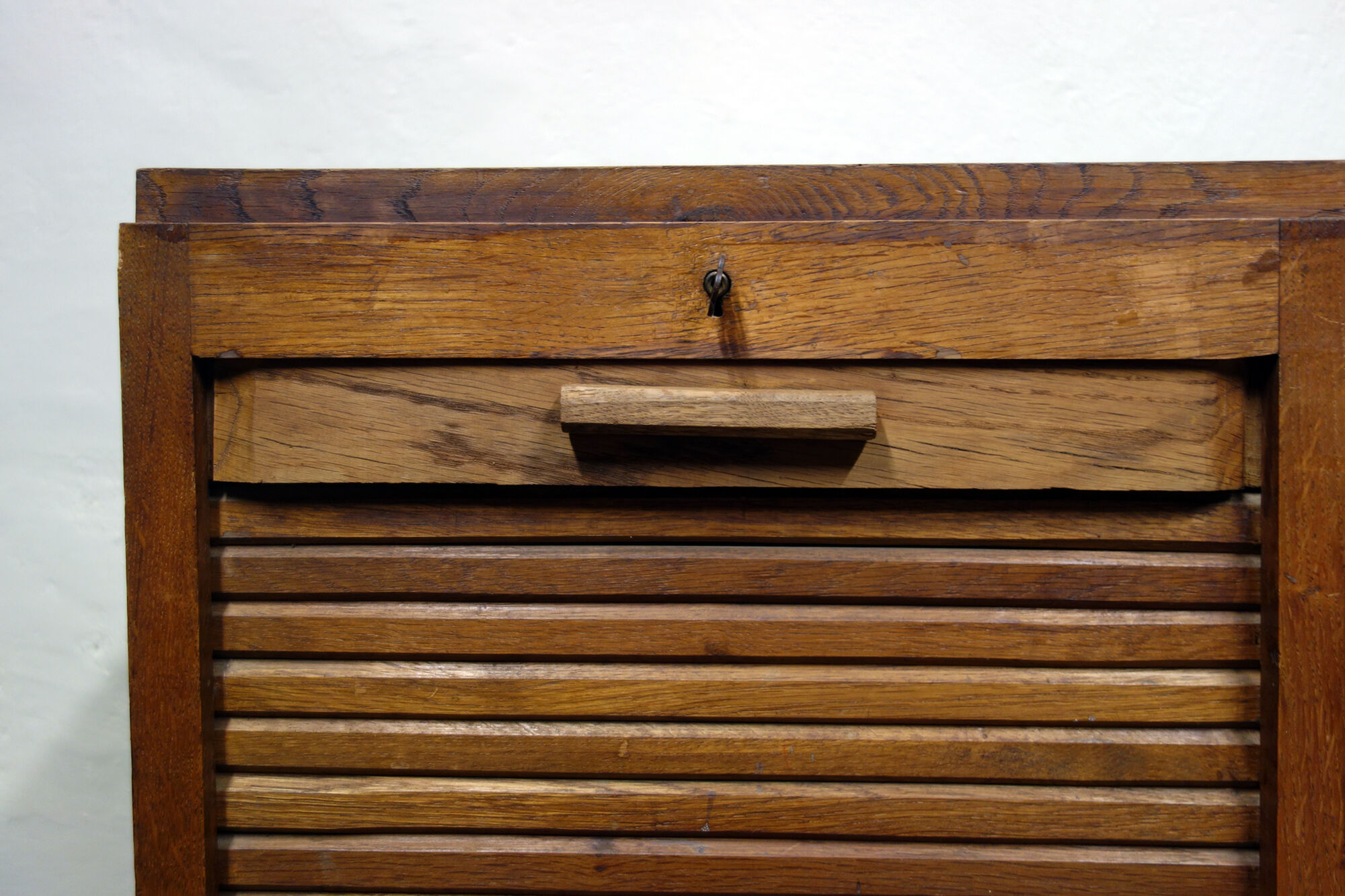 Curtain binder cabinet triple 50 years