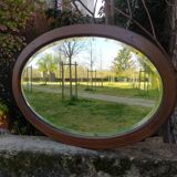 Beveled oval mirror 83x52cm