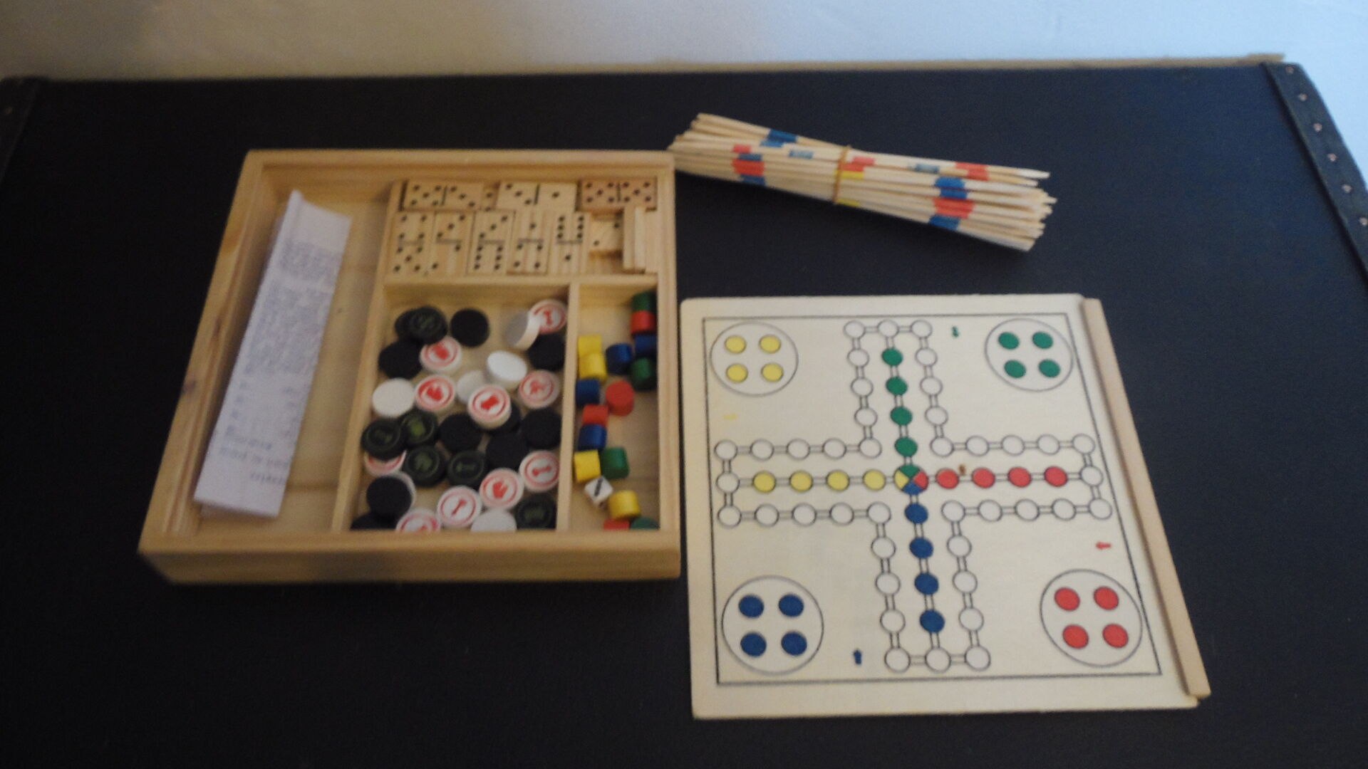 Coffret multi jeux de voyage