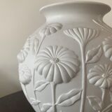 Kaiser biscuit vase by M.Frey