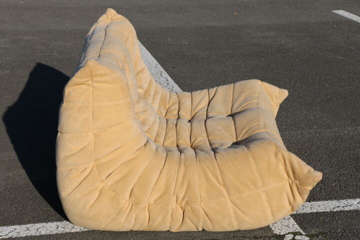 Sofa 2 seater Togo of Michel Ducaroy editor Ligne Roset