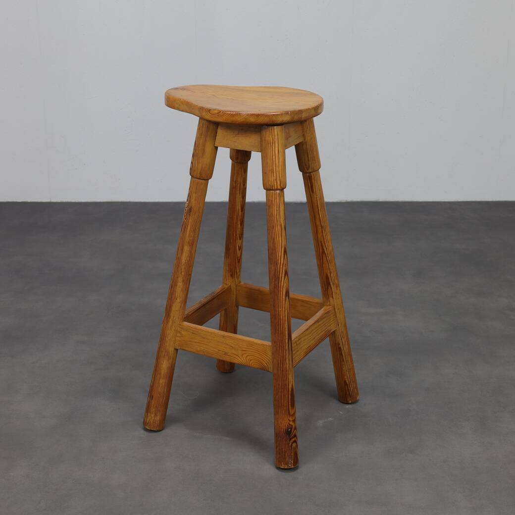 Pair of Barstools in Pinewood, 1970s