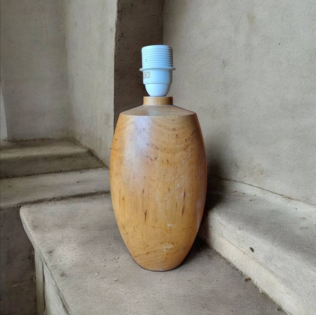 Wooden lamp base