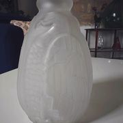 Art deco vase in pressed glass molded eagle