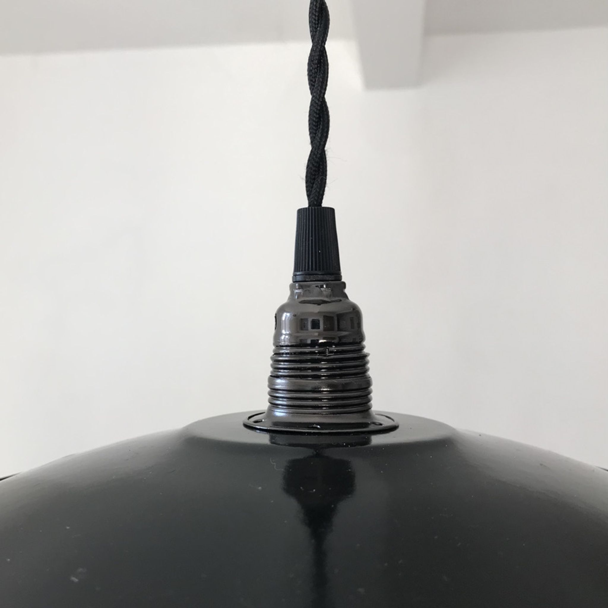 Suspension abat-jour en métal noir