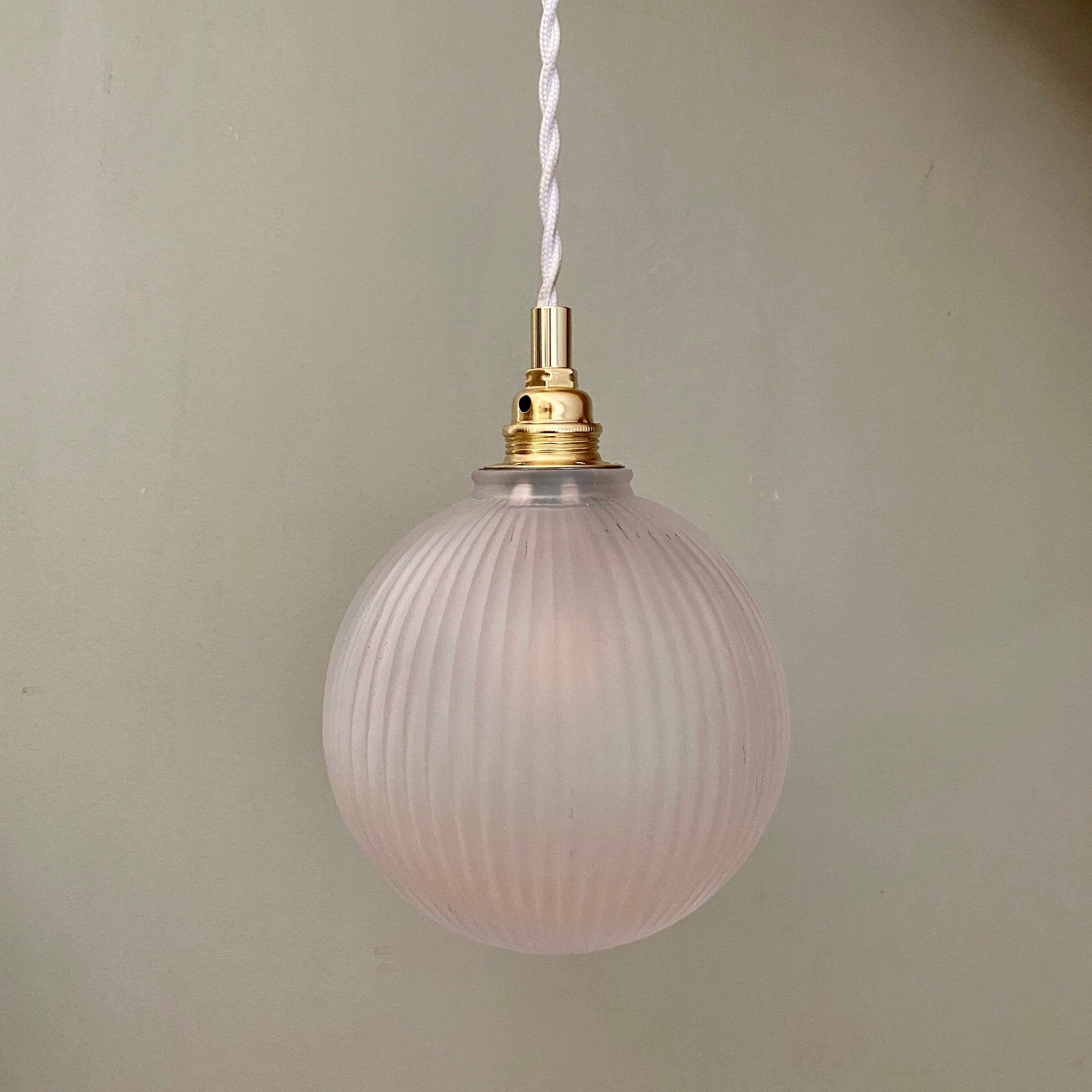 Vintage globe pendant lamp in ridged frosted glass