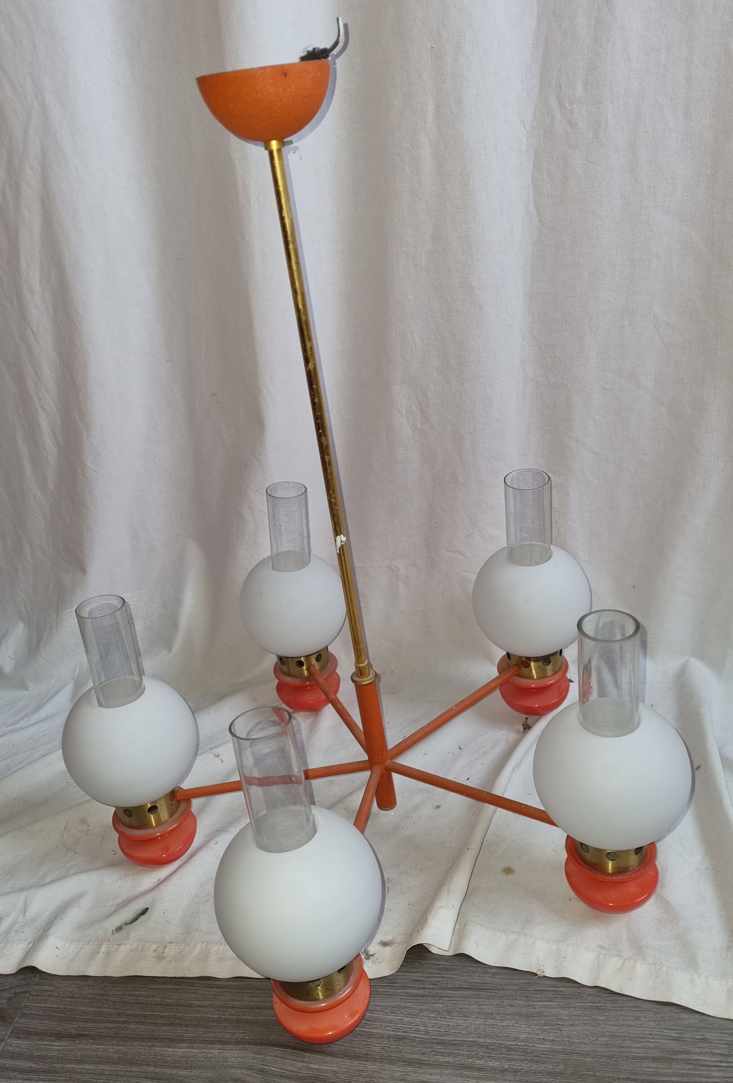 Chandelier 5 burners 1970 opaline