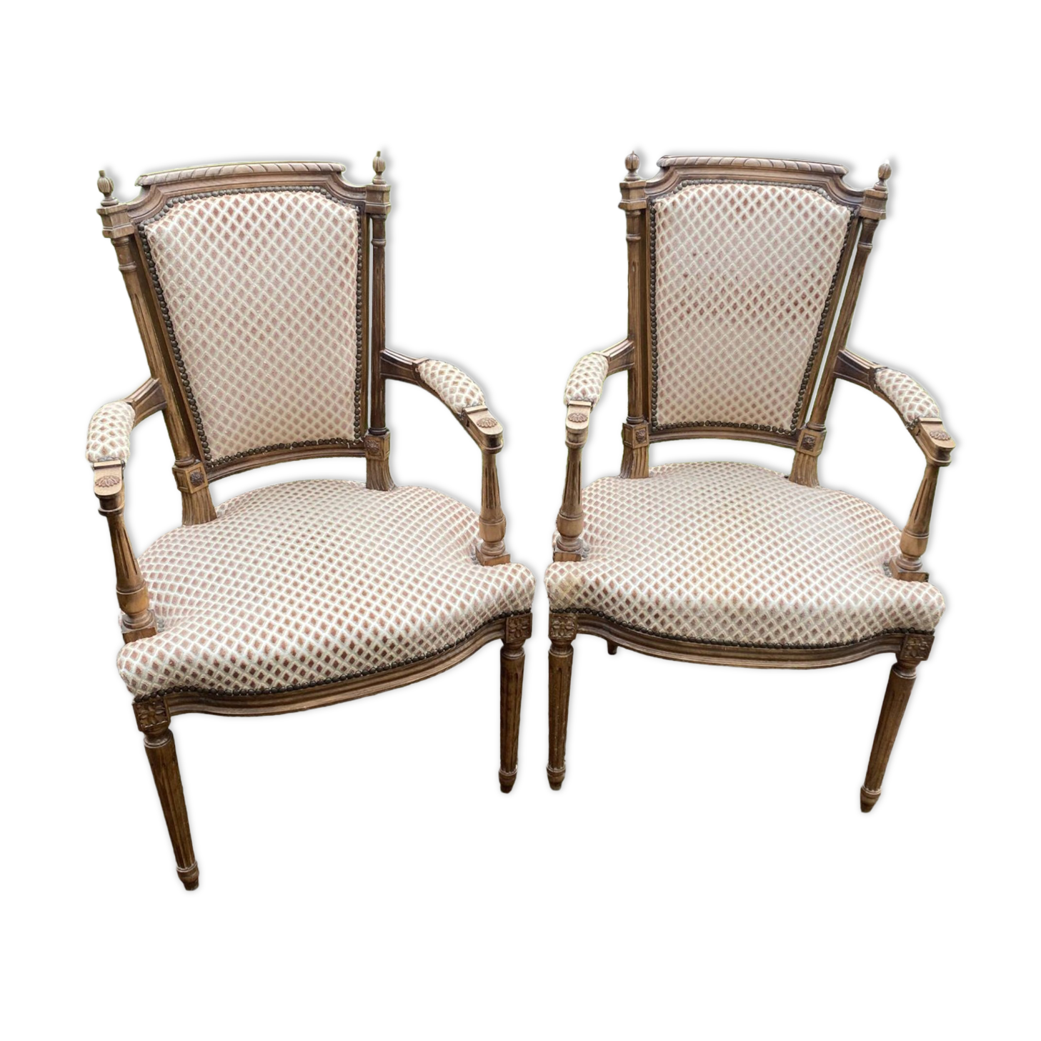 Paire de fauteuil cabriolet Louis 16