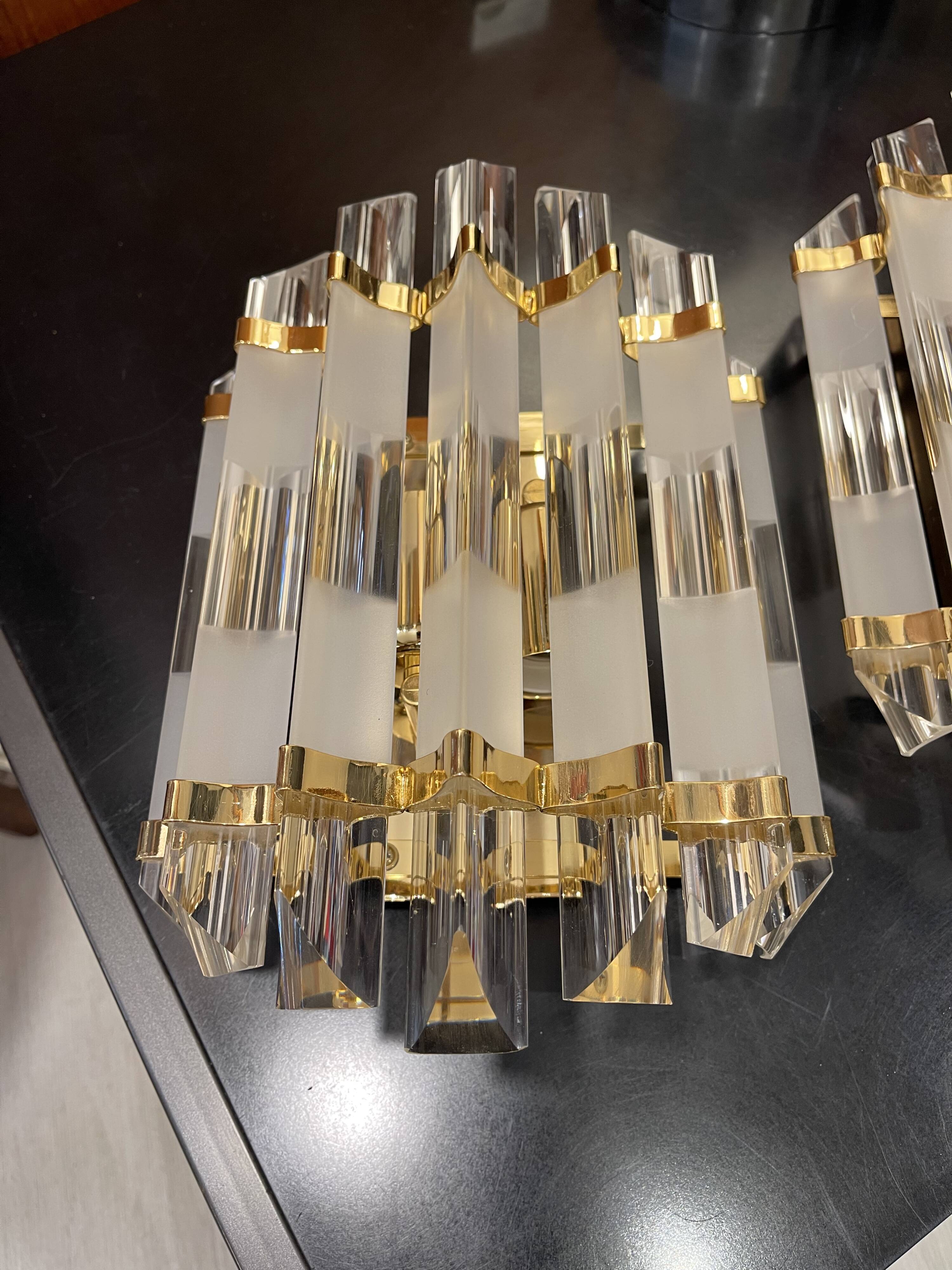 Pair of Venini wall lights 1980