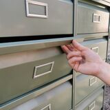 Metal clamshell cabinet