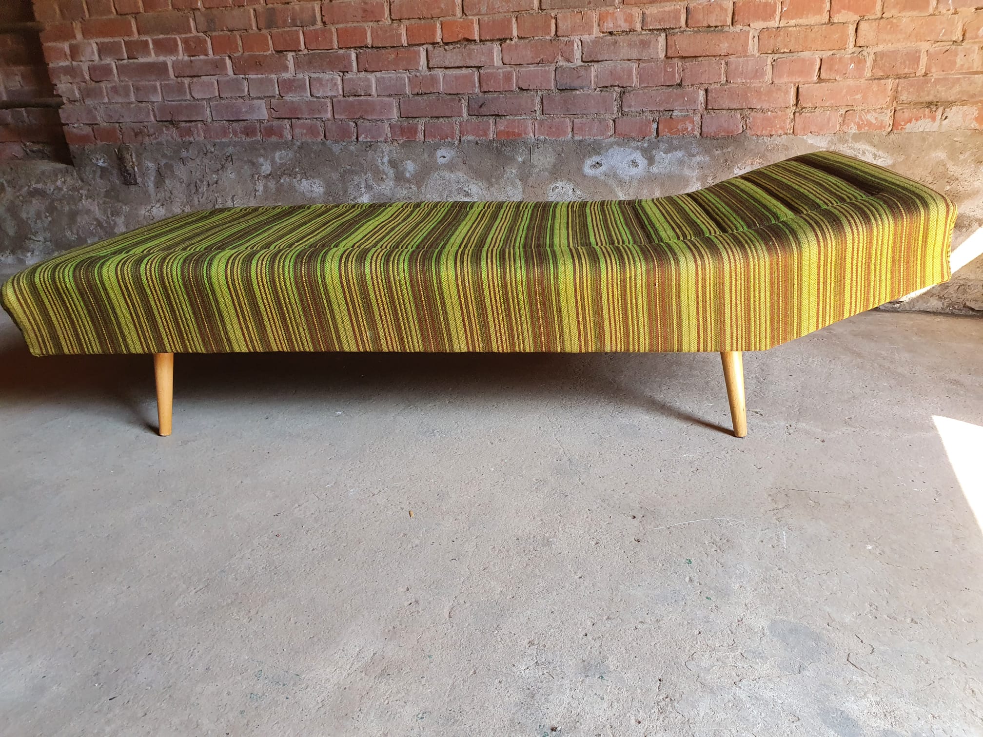 Meridian, Daybed of the 60s