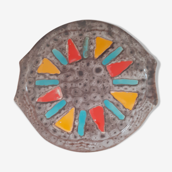 Round dish in varnished faience