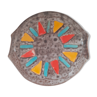 Plat rond en faience vernissé