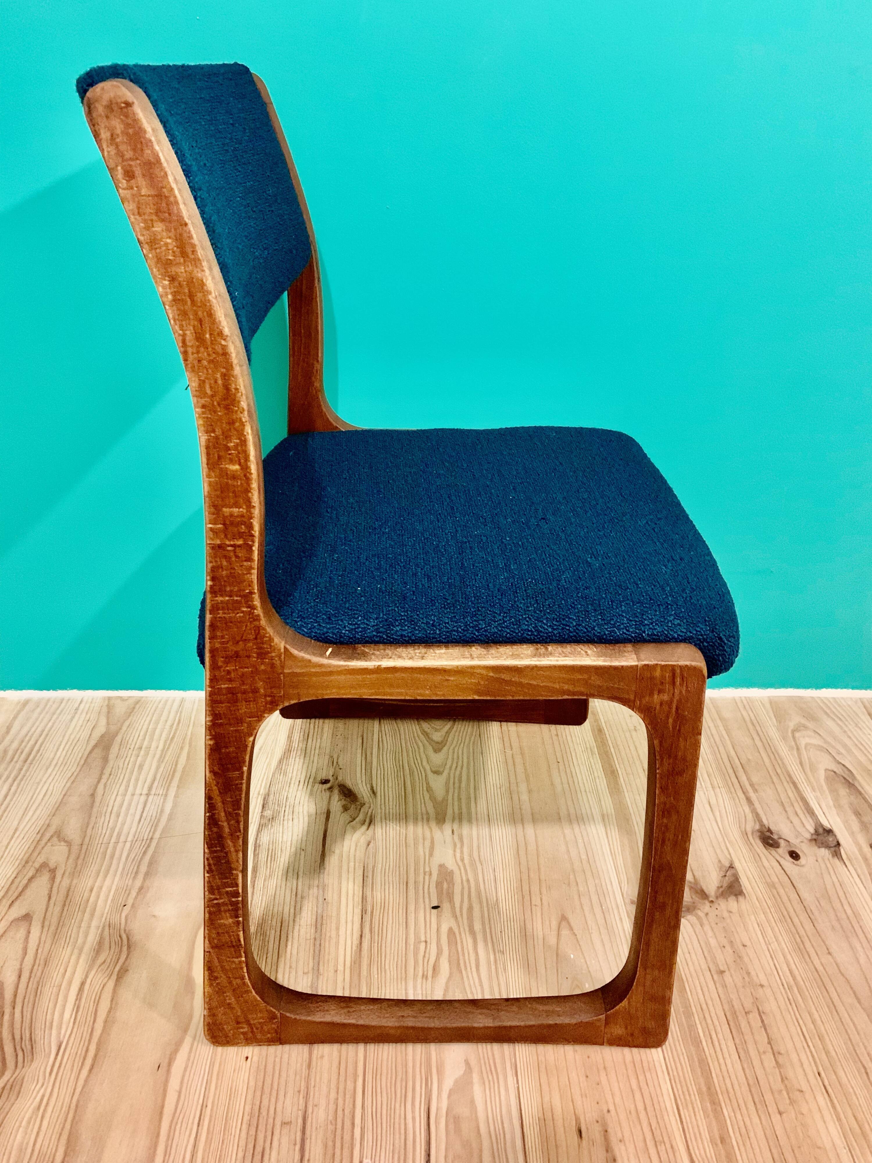 Set of 4 chairs sleigh vintage 1970