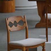 Set of 6 "Razorblade" dining chairs by Henning Kjærnulf in oak and mohair, 1960s.