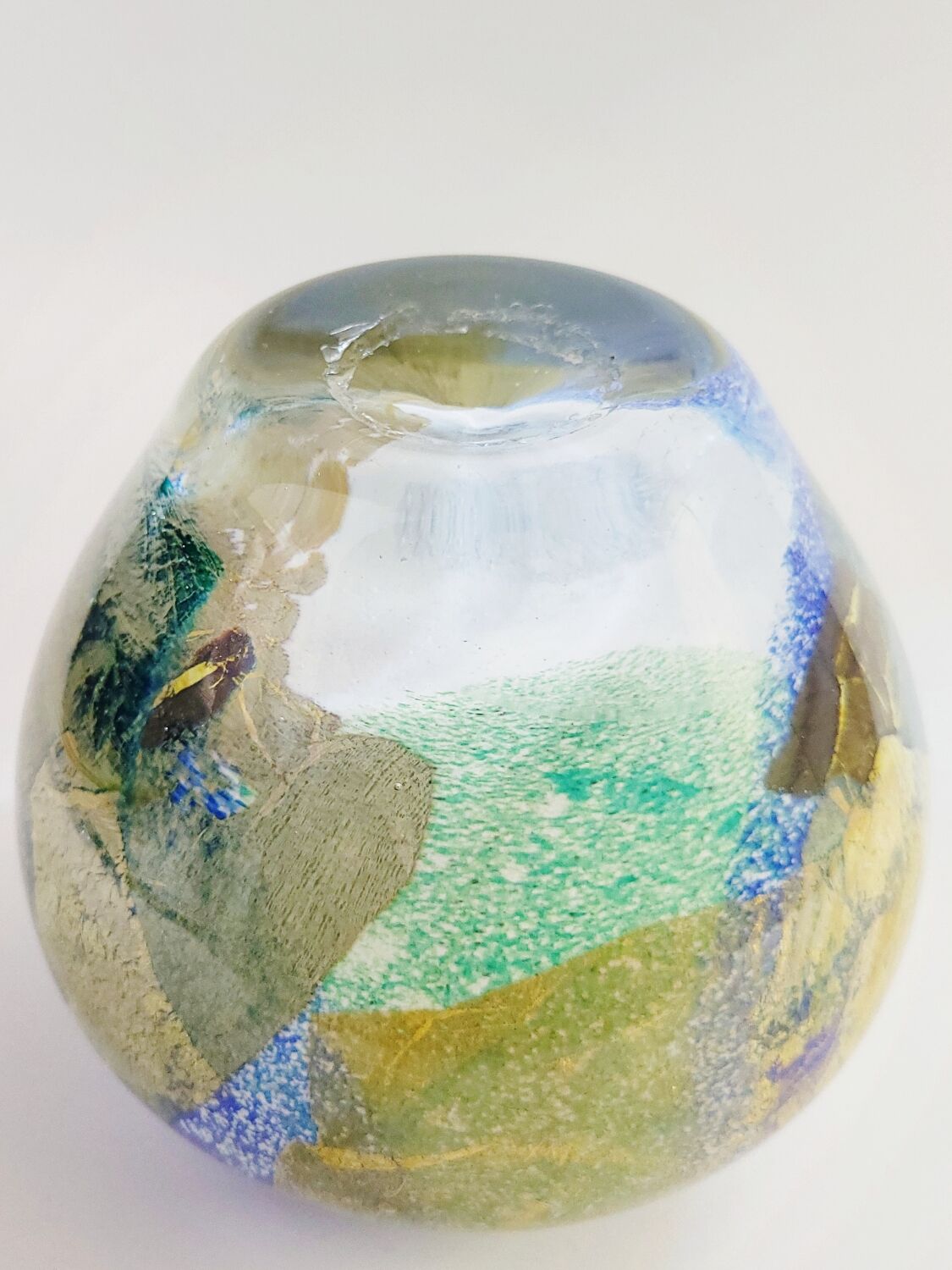 Murano glass vase with gold leaf inclusion, 12 cm, Italy