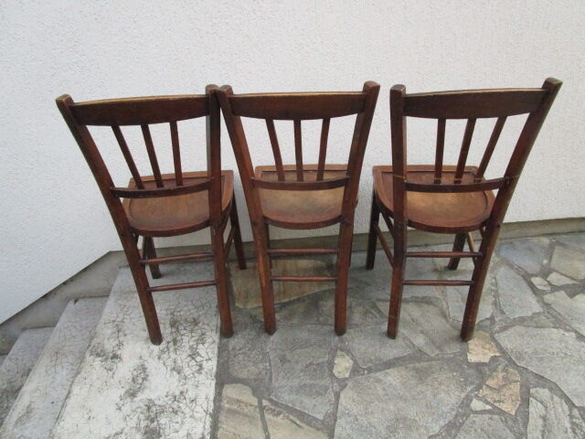 3 chaises bistrot anciennes
