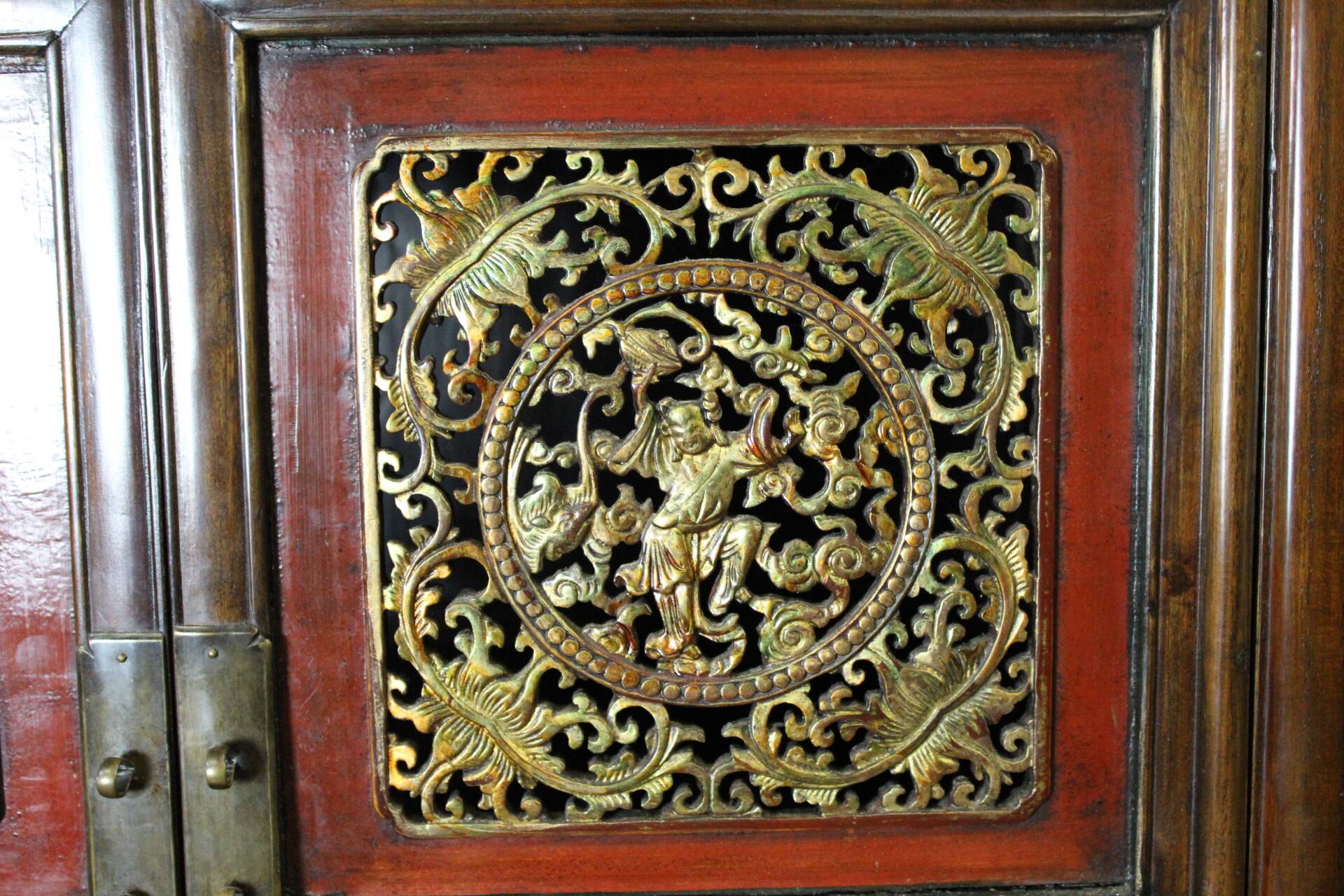 Chinese Cabinet in Red and Gold Lacquer