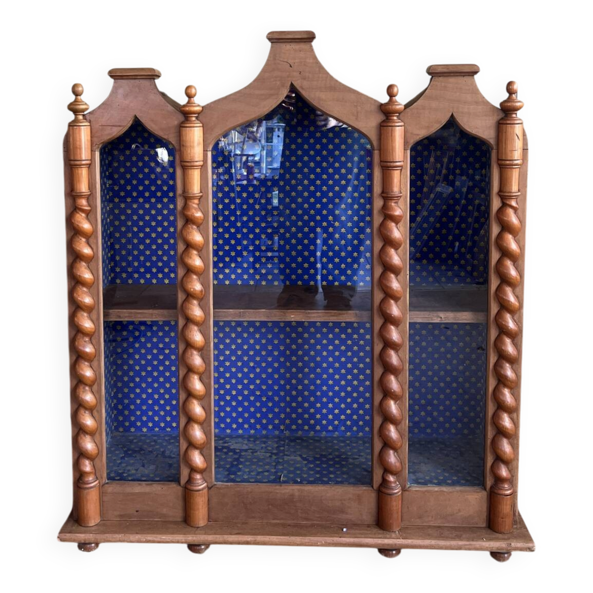 Vitrine ancienne