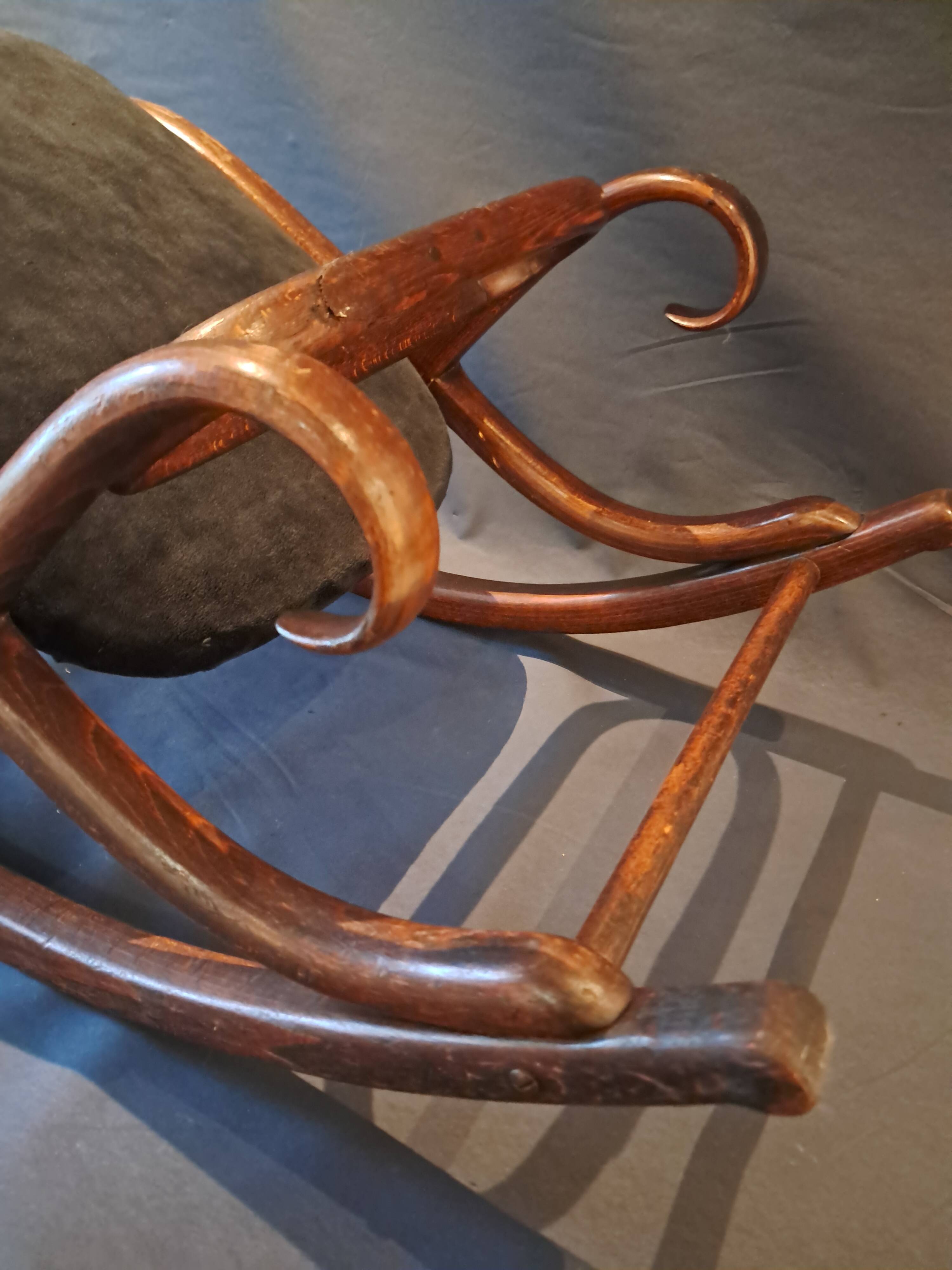 Art Nouveau Bentwood Footstool