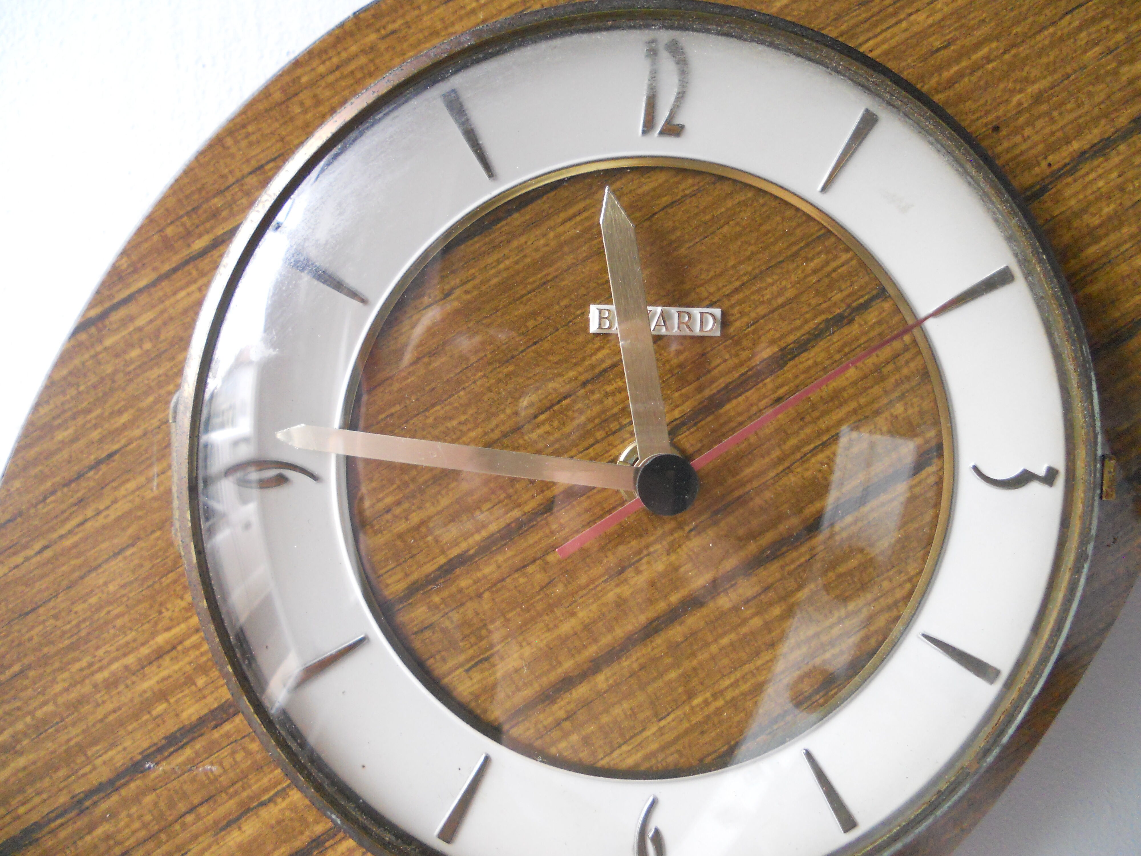 Vintage mural pendulum formica