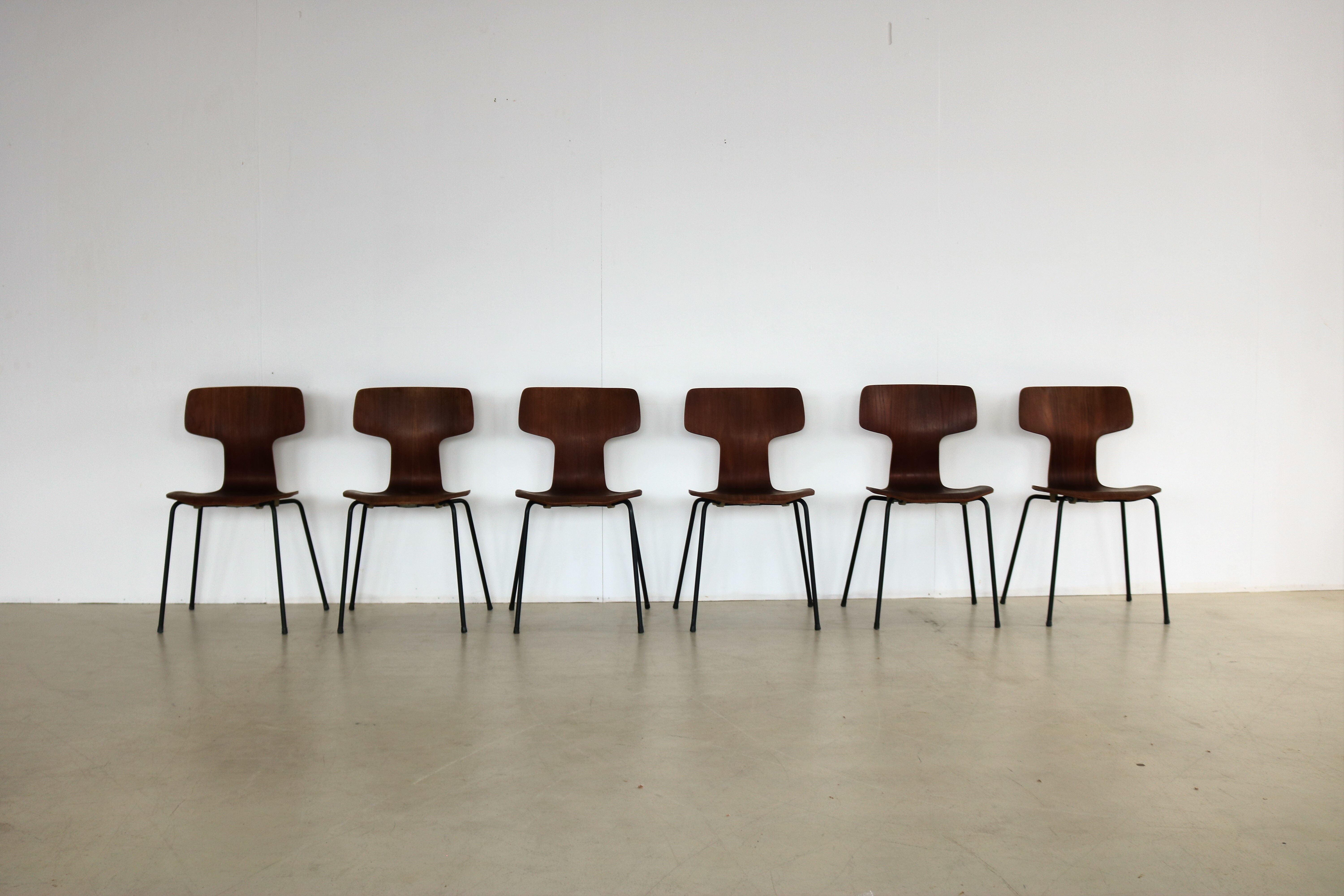 Set of 6 dining chairs model 3103 by Arne Jacobsen