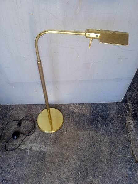 Reading floor lamp in golden brass vintage design 1970