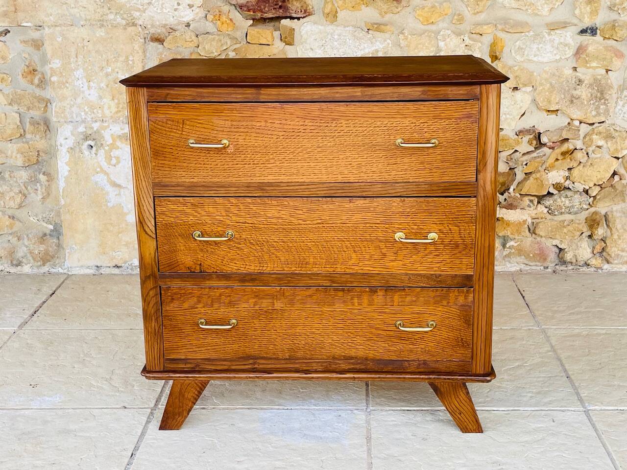 Commode vintage en noyer, pieds compas , circa 1950s