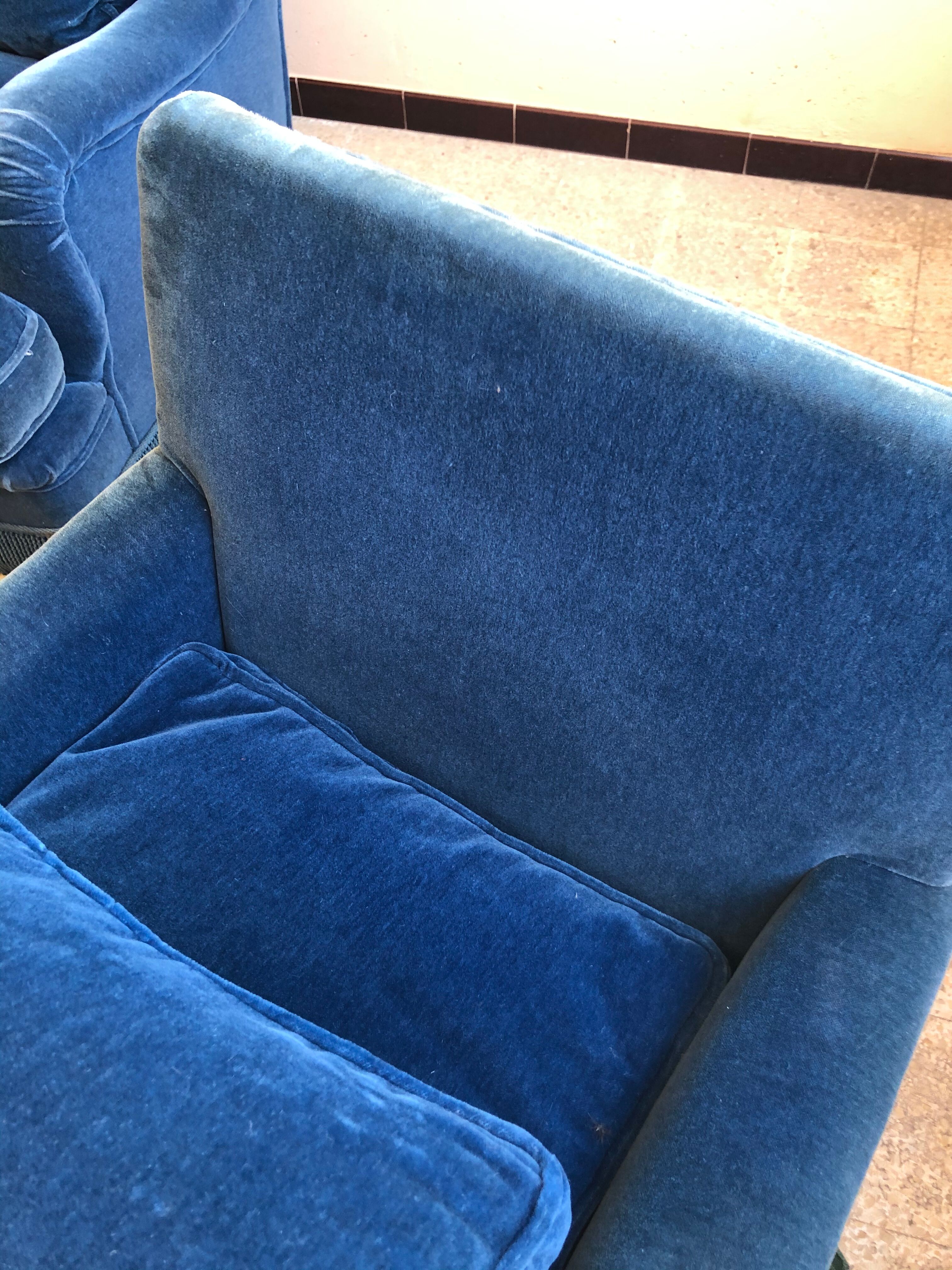 Pair of vintage chairs in oil blue velvet.