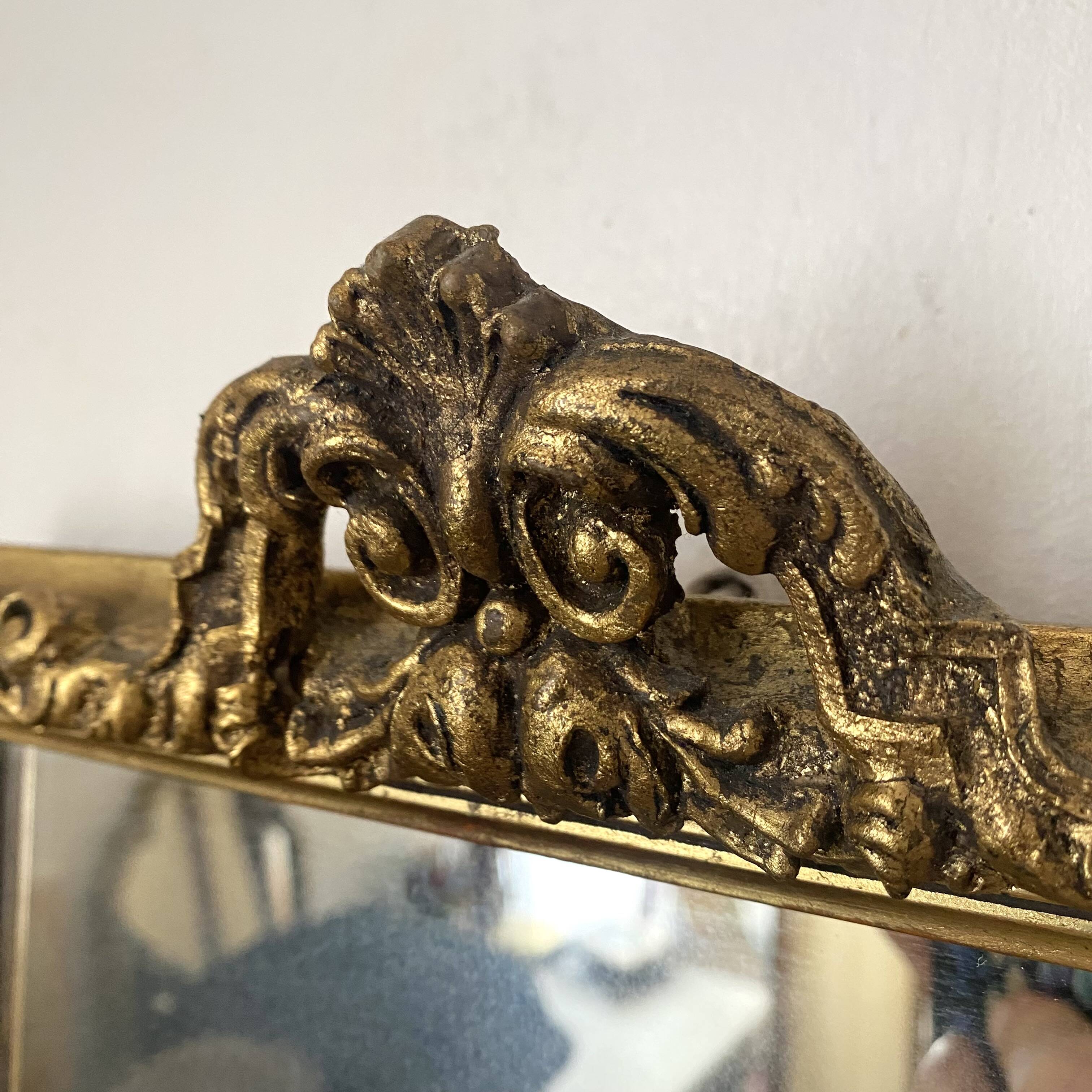 Golden mirror 51X29cm