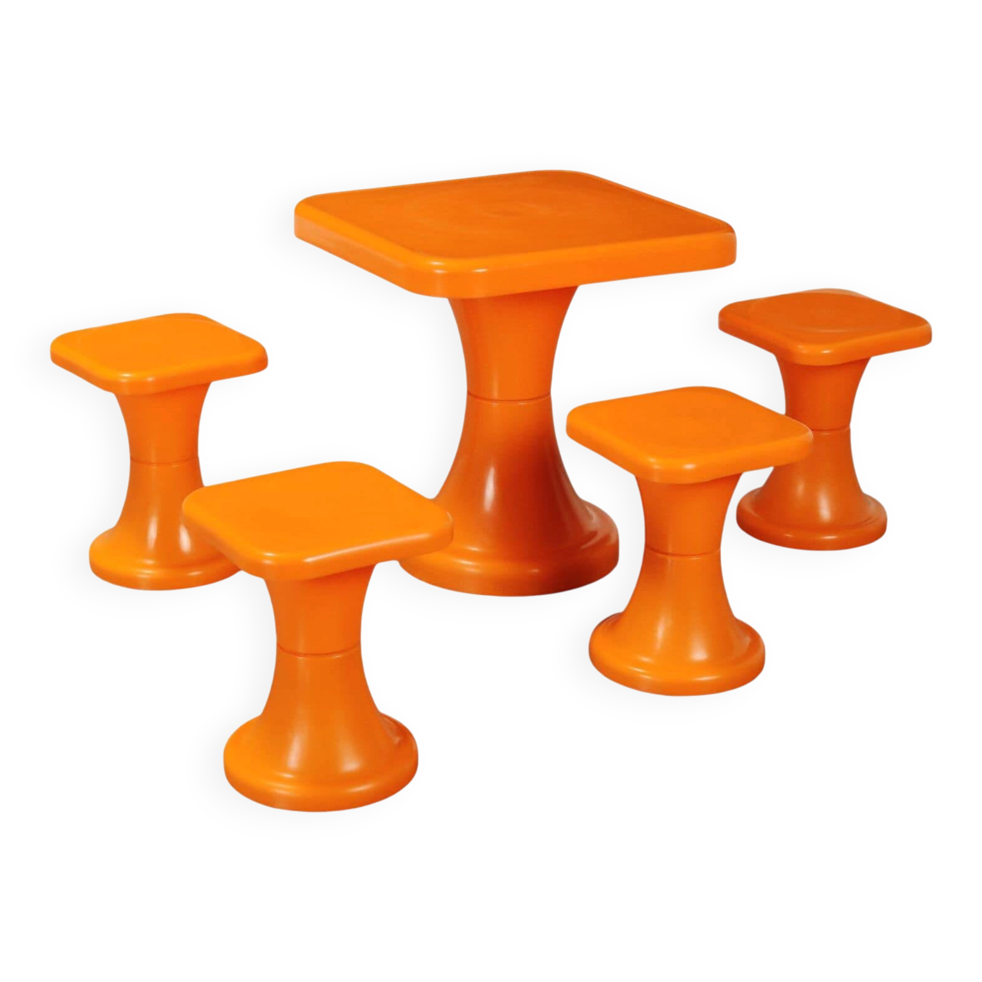 Set of 1970s side tables in plastic material