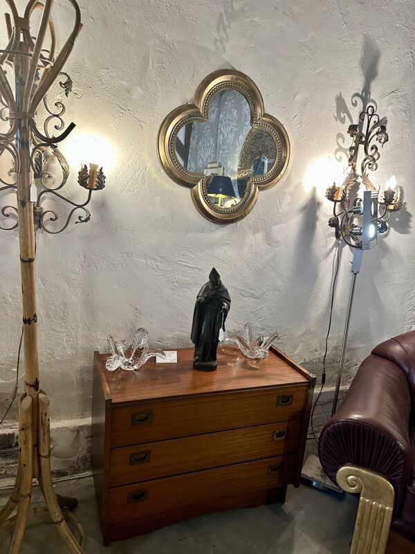 Miroir trèfle en métal doré patiné Diam 66 cm