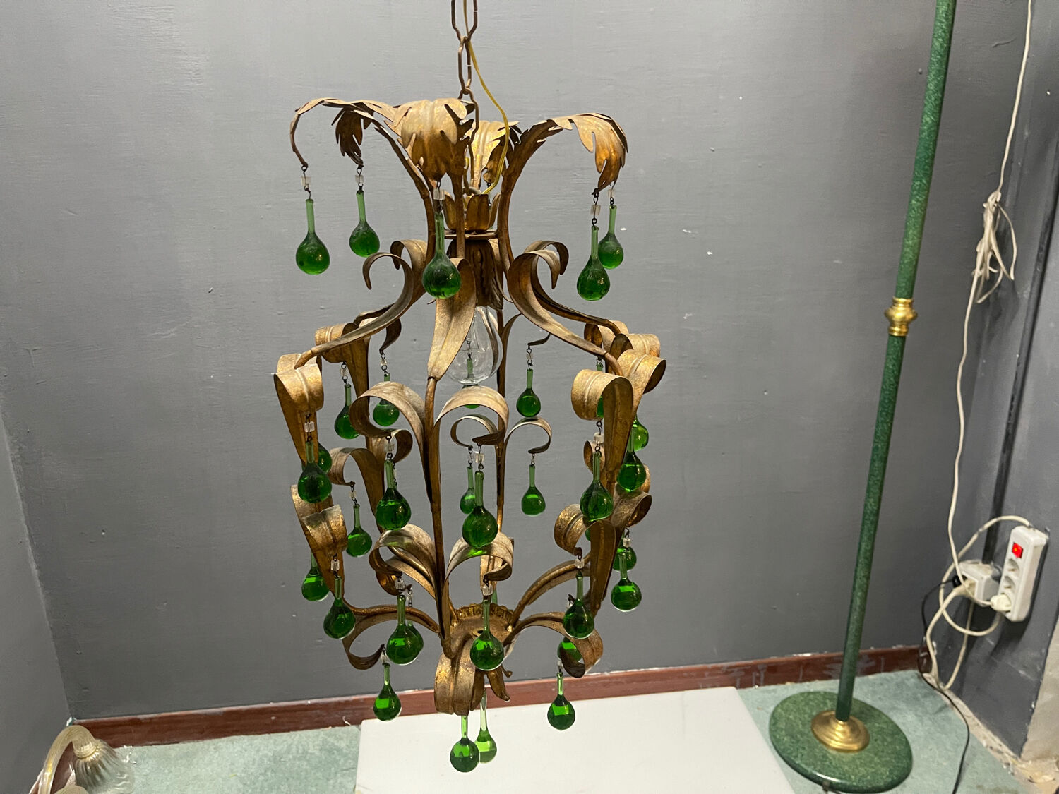 Lustre en verre de Murano Tole vert des années 1960