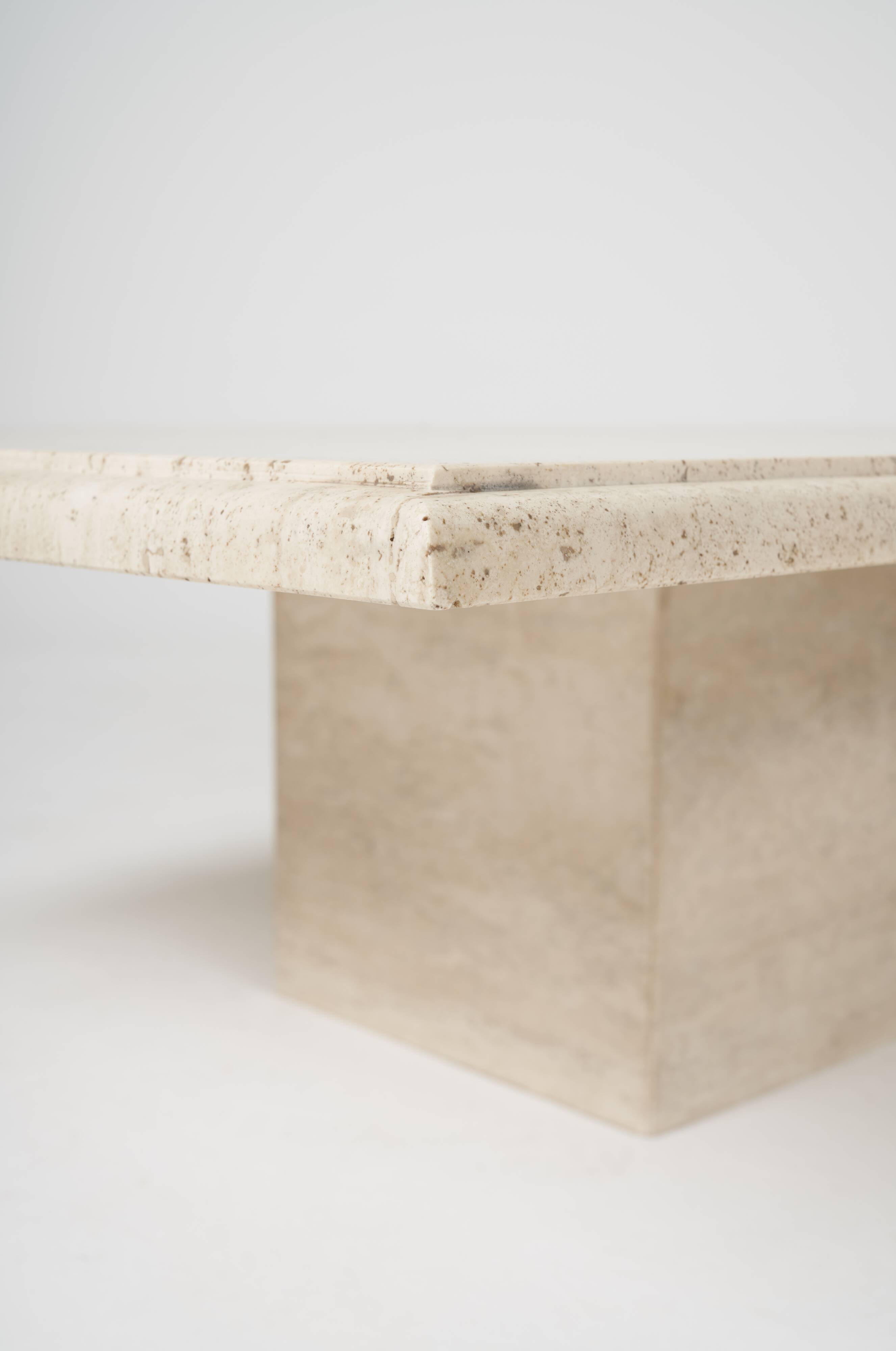 Table basse en travertin vintage 1980