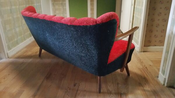 Canapé scandinave rouge bi color années 50 60 peluche rouge noir
