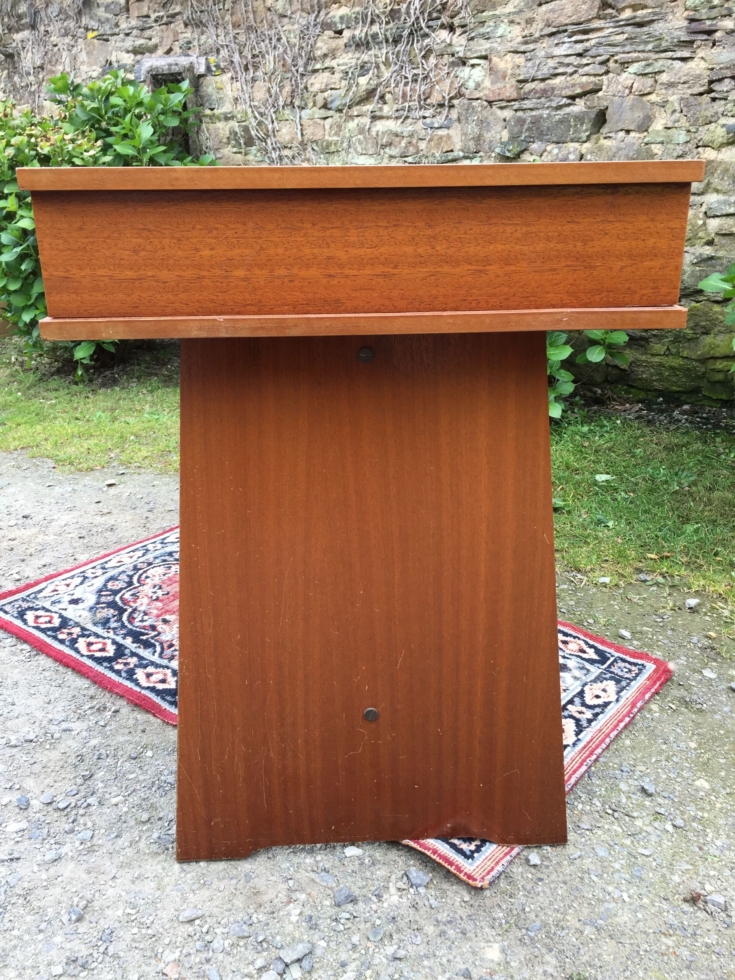Bureau marine vintage en teck à 2 tiroirs