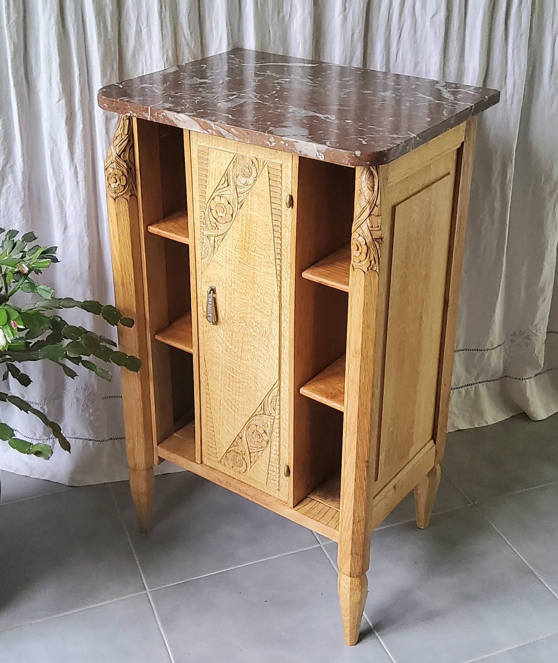 Small Art Deco library