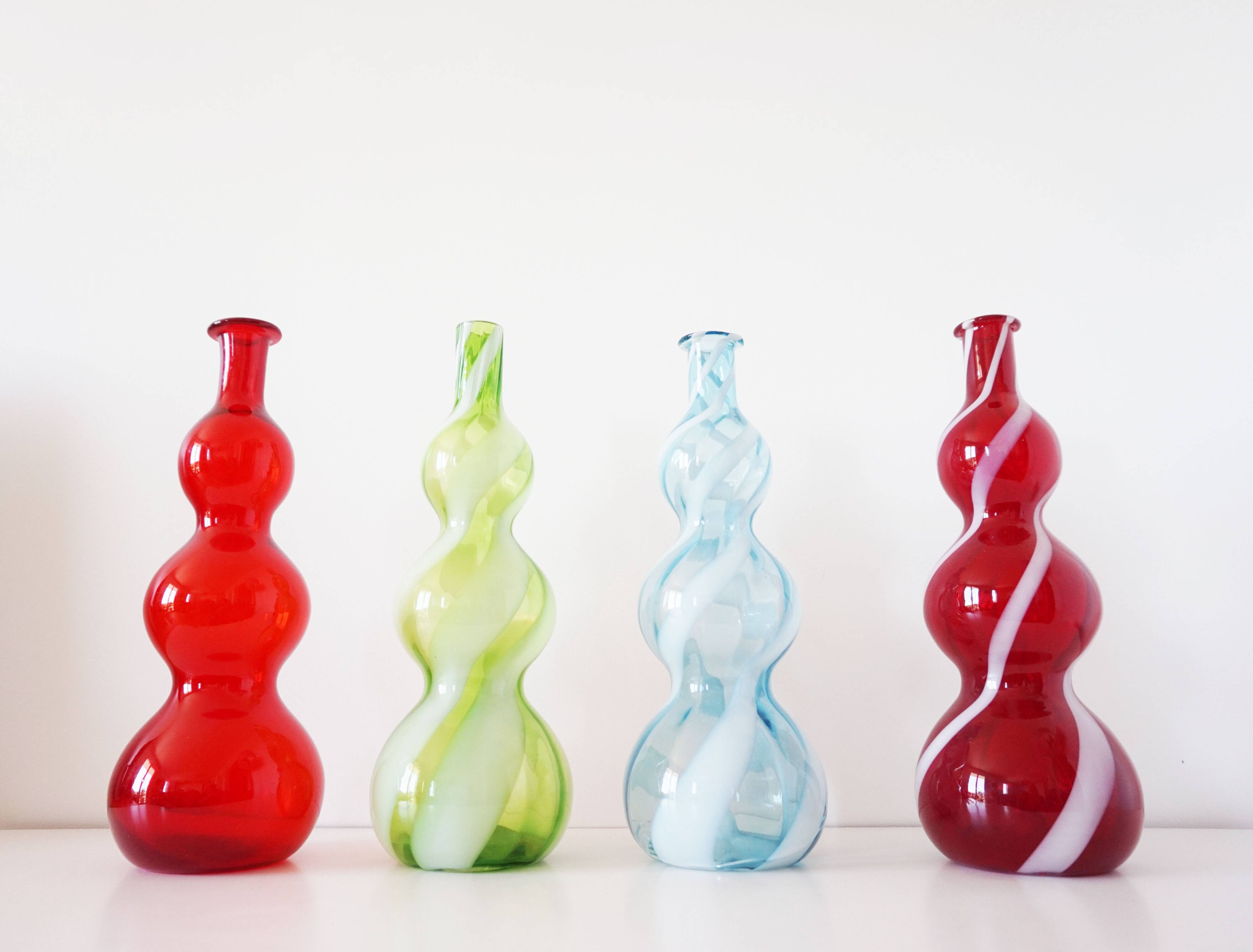 Italian carafe, blown glass, red Empoli.