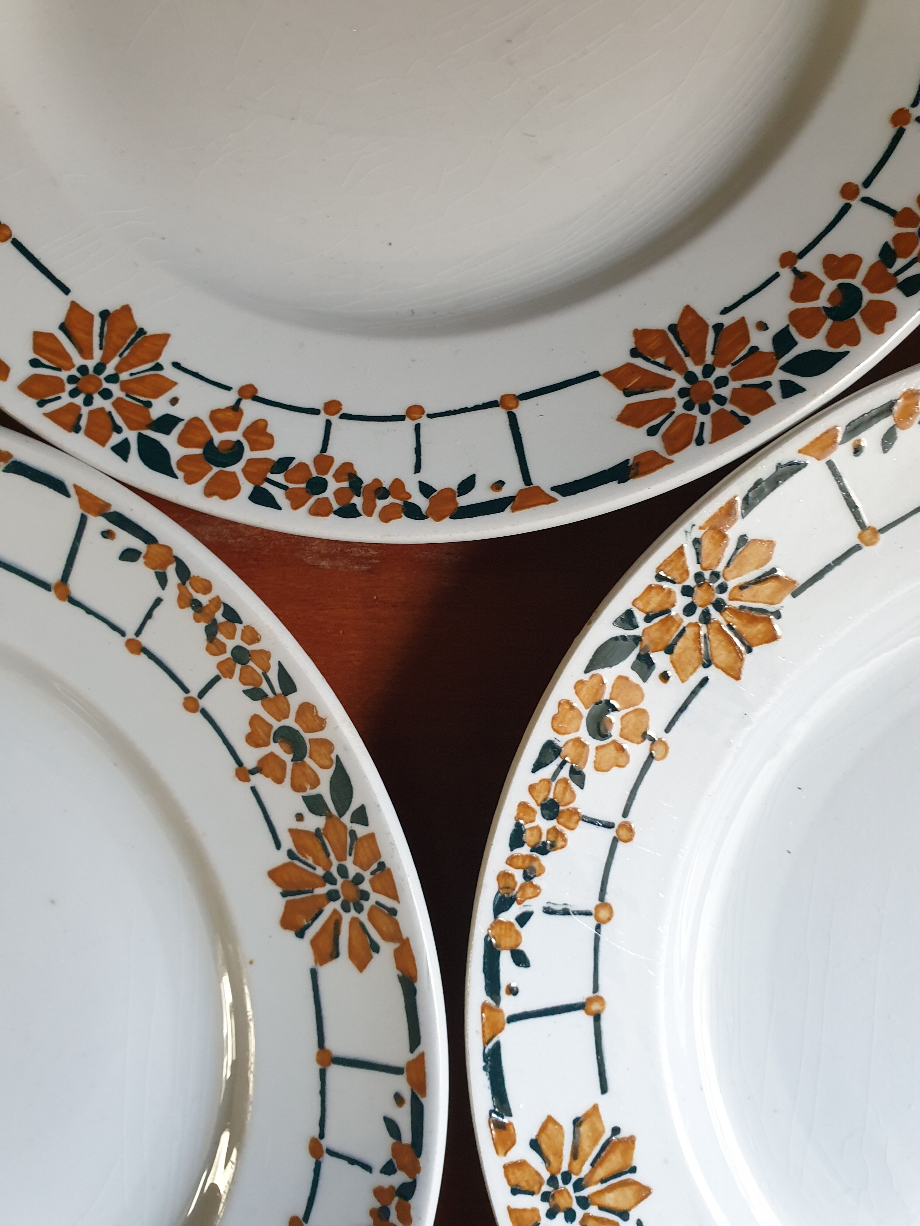 Trio d assiettes Saint Amand